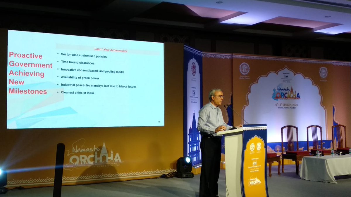 JansamparkMP's tweet photo. We are simple in our deal if you hire more people from our state you will get more benefits from us: CS Shri SR Mohanty 
#JansamparkMP 
@NamasteOrchha https://t.co/cCzNzy8o9P
