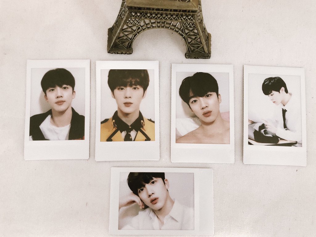 decemberr12's tweet photo. 📸รับปริ้นรูปโพลารอยด์ฟิล์มแท้ ใบละ 23฿ 

📍ไม่มีขั้นต่ำ | รับงานเร่ง
📍ส่งของ จ - ศ 

#ตลาดนัดnct #ตลาดนัดnct127 #ตลาดนัดwayv #ตลาดนัดดานิตี้ #ตลาดนัดสวนแครอท #ตลาดนัดiKON #ตลาดนัดEXO #ตลาดนัดitzy #ตลาดนัดแพจินยอง  #ตลาดนัดอจว #ตลาดนัดAB6IX #��ลาดนัดredvelvet #วันซ์สายเปย์ https://t.co/tkmMqdTZIC