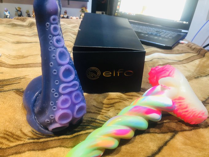 Aun no me decido cu&aacute;l creen que deber&iacute;a ser mi pr&oacute;ximo elfo toy @elfotoys  .. alguien que me ayude a<a href="/tag/yummy"class="tags"><span>#yummy</span></a><a href="/tag/sabadodetentacion"class="tags"><span>#sabadodetentacion</span></a>