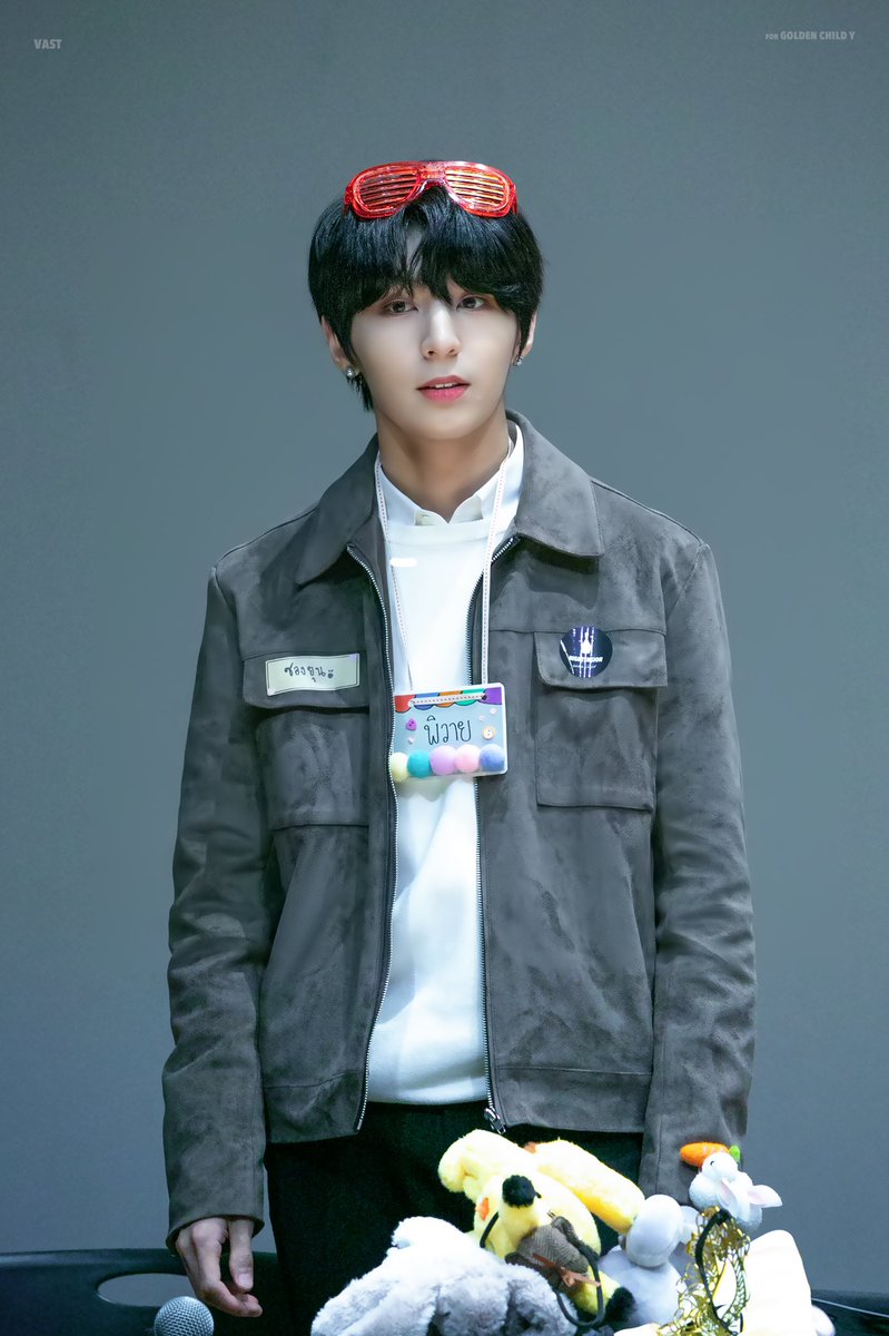 vast0731's tweet photo. 200103 HQ

 #골든차일드 #와이 #최성윤 #성윤 
 #Golden_Child  #Y #SungYoon
 #ソンユン #ワイ https://t.co/wJ4xw52t4W