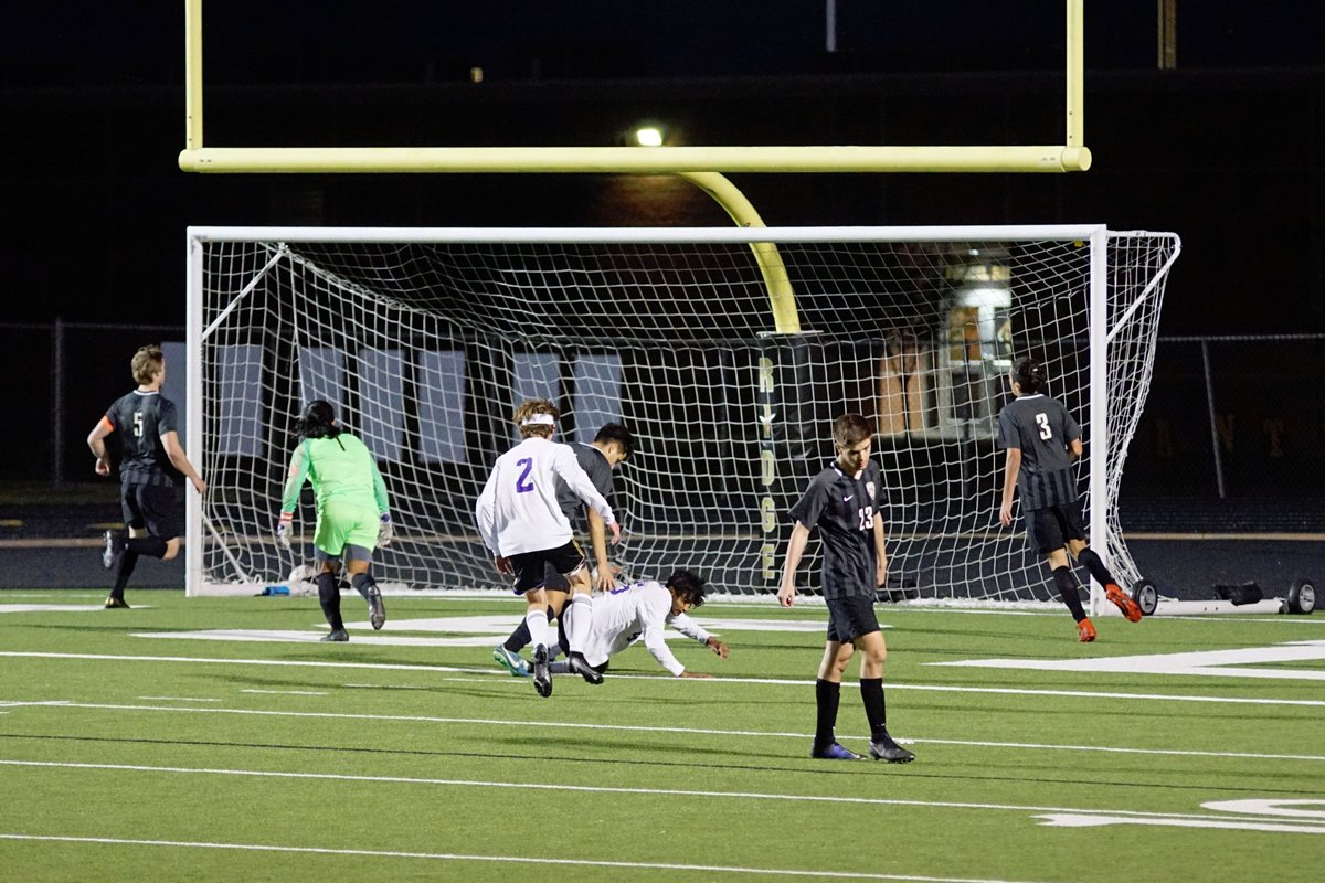 KGator11's tweet photo. A hard fought game that ended in a needed win to keep the playoff hopes alive for @TCHSSoccerBoys  ! https://t.co/Xjs205P5hs