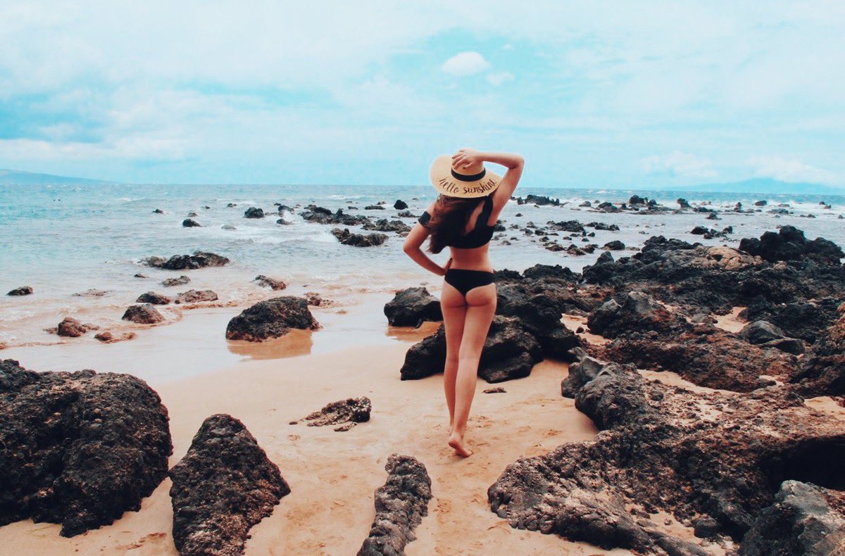 EmmyPerryXO's tweet photo. Missing Maui and all those I love there! 🌺
#idobelievethisoceanisfartoowideforme #islandgirlatheart #missingmaui #familyiseverything #beyou #bekind #live #love & #aloha https://t.co/A1v2hGASsi