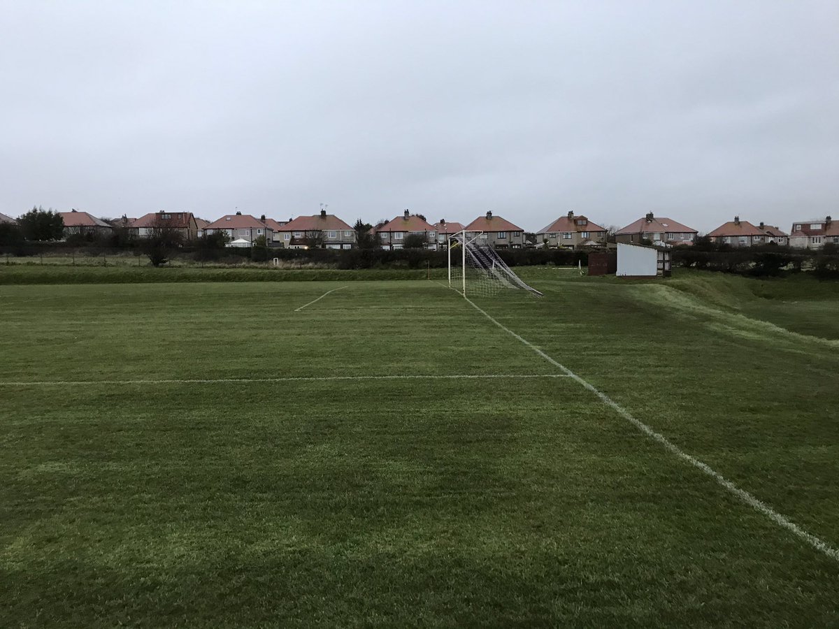 HawcoatU's tweet photo. #footy is back as we entertain holker eagles at @hawcoatparkssc then if carlsberg did footy #hawcoat @LFC @BarrowAFC top day π€ https://t.co/TSXS0LUJcc