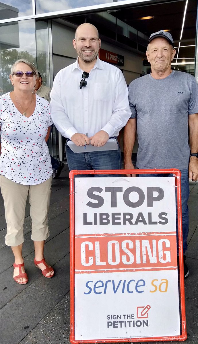 JustinHansonMLC's tweet photo. This is Jaarn and Linda of #Gumeracha
They use their #ServiceSA in #Modbury and don’t want it closed.
Jaarn and Linda don’t understand why @marshall_steven is attacking services people use.
They couldn’t wait to sign the petition - Sign it too at: https://t.co/JqinS3vjJr https://t.co/gtLorZeZk9