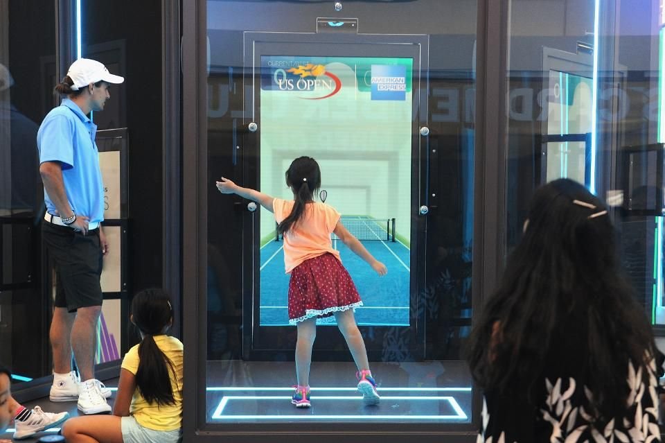 XeniumDigital's tweet image. Experiential marketing can transform & elevate the connections that brands build with their consumers. Well-executed experiential activations turn consumers from passive viewers to active participants.
bit.ly/2TKF2qH
