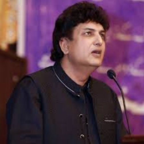 RazaDhillon2's tweet photo. We support you sir....
#i_am_khalil_ur_rehman_Qamar https://t.co/uZMcttjH5u