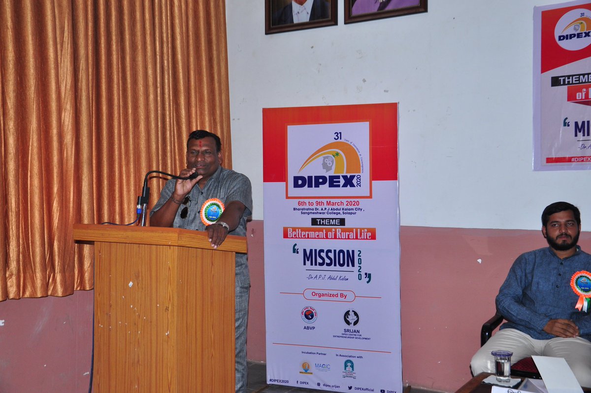 DIPEXofficial's tweet photo. Interaction Session with Business person, Hon. Shri.Sambhaji Shirale, Director, Vishwadeep Udyog Samuh.
#DIPEX2020 #Day2 https://t.co/ufHvpl6Chw