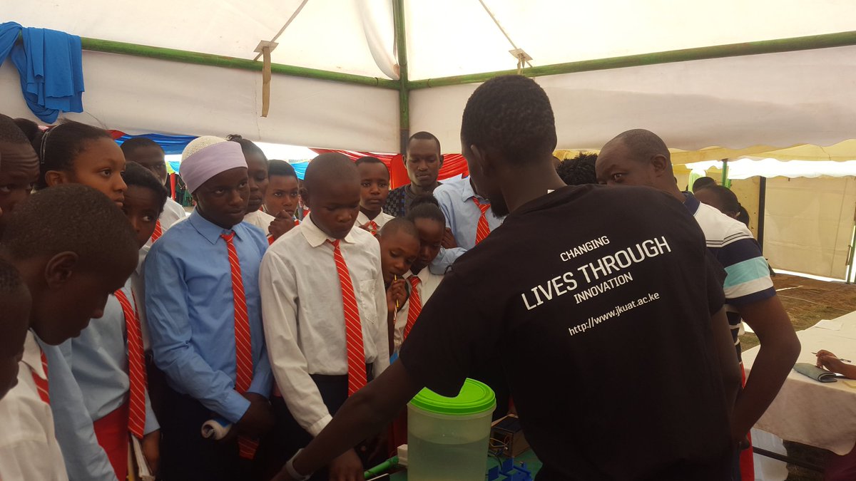 AgroManna's tweet photo. It was great to have these students. They were inspired and that's what we want in Africa.
African solutions to African  problems is cheaper. https://t.co/gZPVdvSKnj
