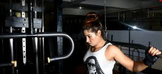 kavitanxt's tweet photo. visit: https://t.co/x9NUgiKTOu
Support for the best to HardKd or Kavita devi.
kamyaabi ki sikhar pe jaan laga de shaan se..
kud gayi maidaan me jab jeete hum abhimaan se..
#India #haryana #delhi #firstwomenwrestler #wrestling #WWE #fight #womenempowerment #IndianGirl #BraveGirl https://t.co/Jr3YnopgW0