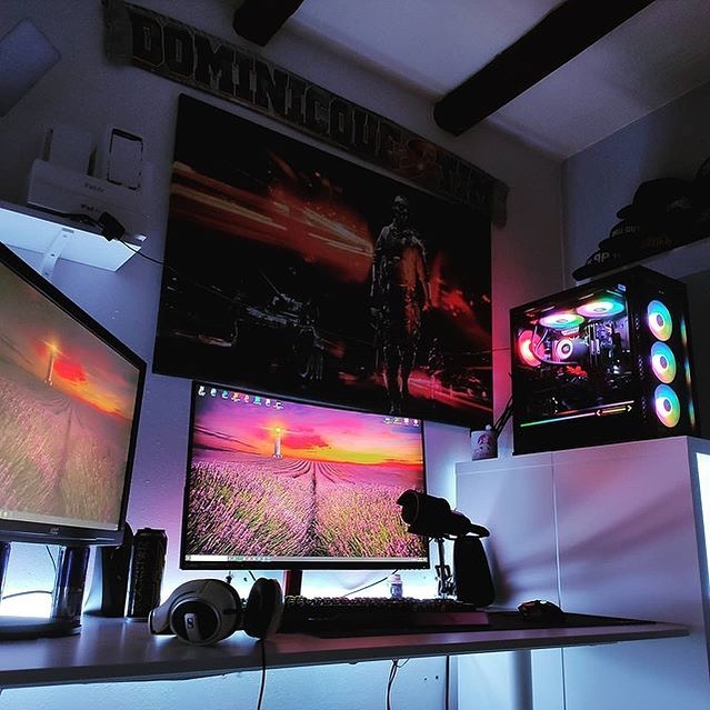 Deepcool_Espana's tweet photo. ΒΏDΓ³nde colocas tu caja?
#CastleRGB #Matrexx #caja #chasis #gabinete
#disipador #PC #PCgaming #casemod #modding #FelizSabado #videojuegos #ventiladores
#setup https://t.co/EzG3WUXX8x
