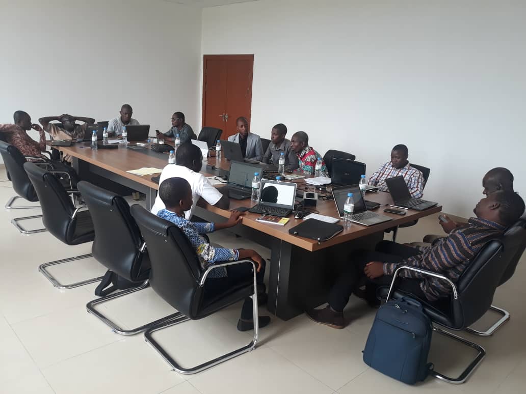 bio_togo's tweet photo. Atelier de travail sur la stratégie nationale de développement des filières biologiques.Atelier organisé par le Ministère de l'Agriculture, de la Production Animale et Halieutique @MAPAH ces 04 et 05 mars 2020 avec la participation des acteurs @ANABIO @GIZ ProCIV @OM4D et @ReNAAT https://t.co/EFvM1xAEtE