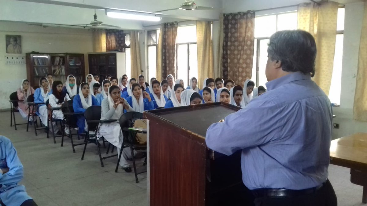 JavaidWilliam's tweet photo. Interactive session with the Christian and Muslim students of UCH nursing school on Freedom of Religion or Belief. https://t.co/ZysIi0IE7X