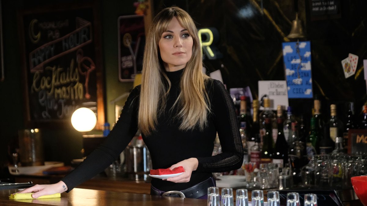 TirsoCalero's tweet image. Ayer, logramos ser lo más visto del día en diferido (70.000 espectadores), y conseguimos otros 986.000 en la emisión en directo de @SyP_tve. ¡Enhorabuena, equipo!