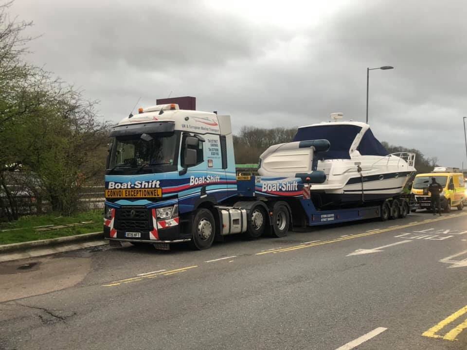 ShiftBoat's tweet image. The last 2 weeks have seen me drive over 3000 miles. Stared in Hamble Point and taking it to St Carles marina in Spain, then down to Dénia to re load and head home to Deliver in Bray. The last one was loaded in Gillingham in the rain and the wind and headed to Wroxham.