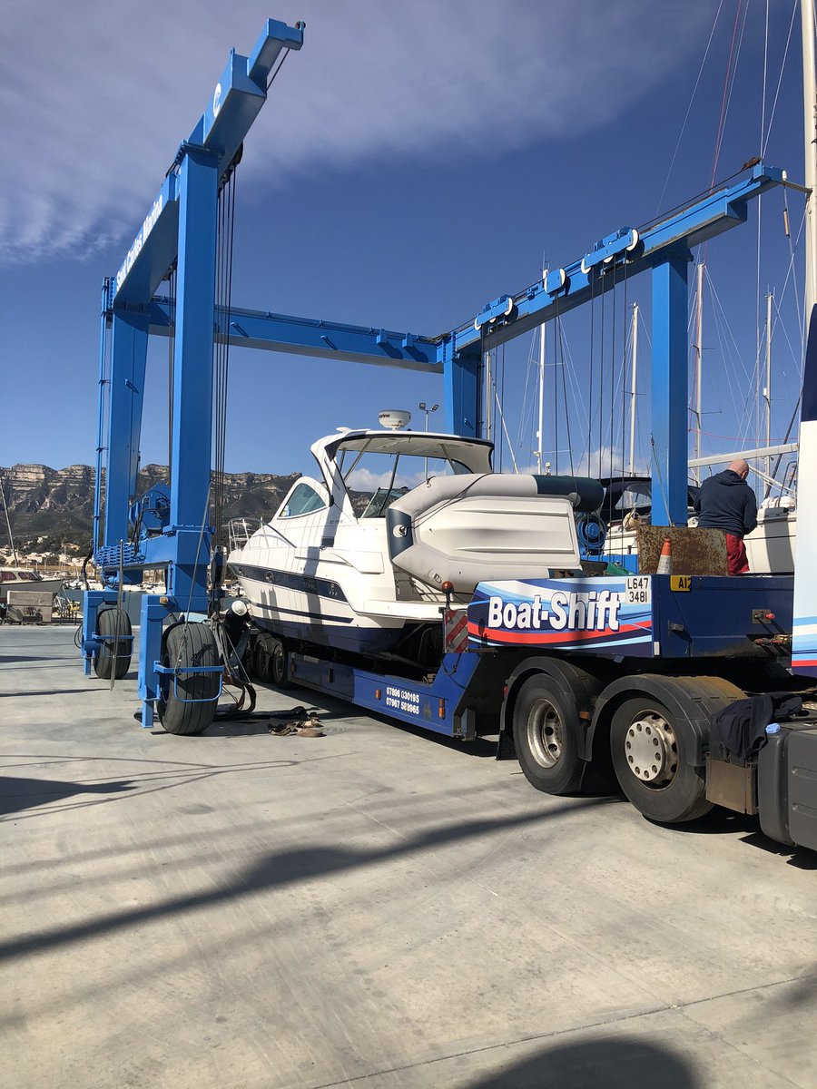 ShiftBoat's tweet image. The last 2 weeks have seen me drive over 3000 miles. Stared in Hamble Point and taking it to St Carles marina in Spain, then down to Dénia to re load and head home to Deliver in Bray. The last one was loaded in Gillingham in the rain and the wind and headed to Wroxham.
