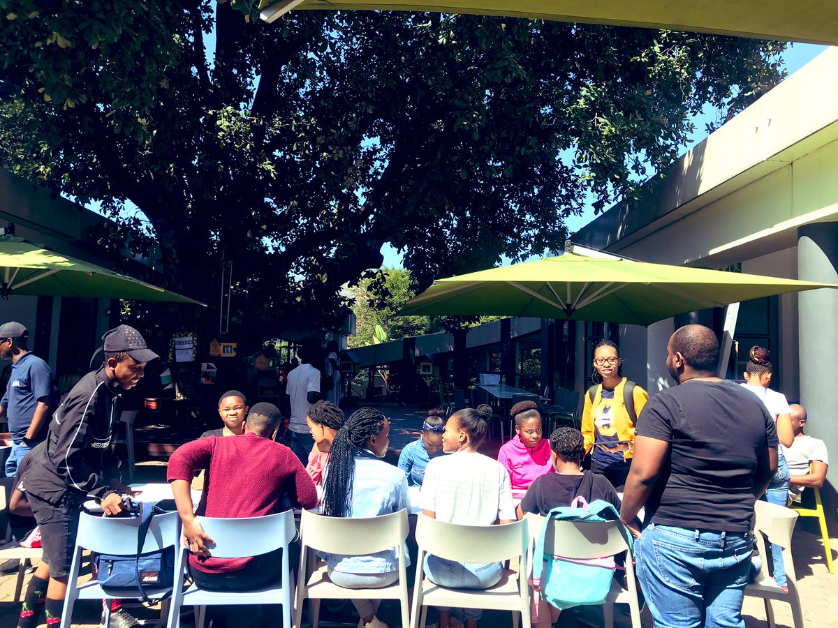 DCM26's tweet photo. 2016 saw the launch of @AccentureSA’s #CoderDojo, where in 2020 we’ve partnered with @FutureAzania_. For today:
-Email address creation 
-Google CS 1st class (2020 course material)
-#TechEtiquette education
-Coding kick-off discussion

#accenturecoderdojo #skills2succeed https://t.co/oRK9Tu6JBf