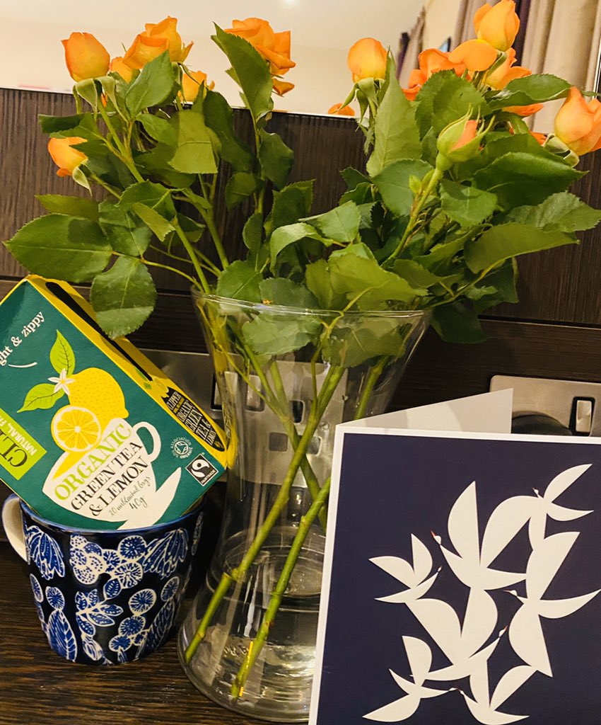 manxnetty's tweet photo. Aw and my eldest brought birthday treats to the hotel in Bristol ๐ #bristolweekend #sightseeinginbath #happysaturday https://t.co/wLYmQzy326