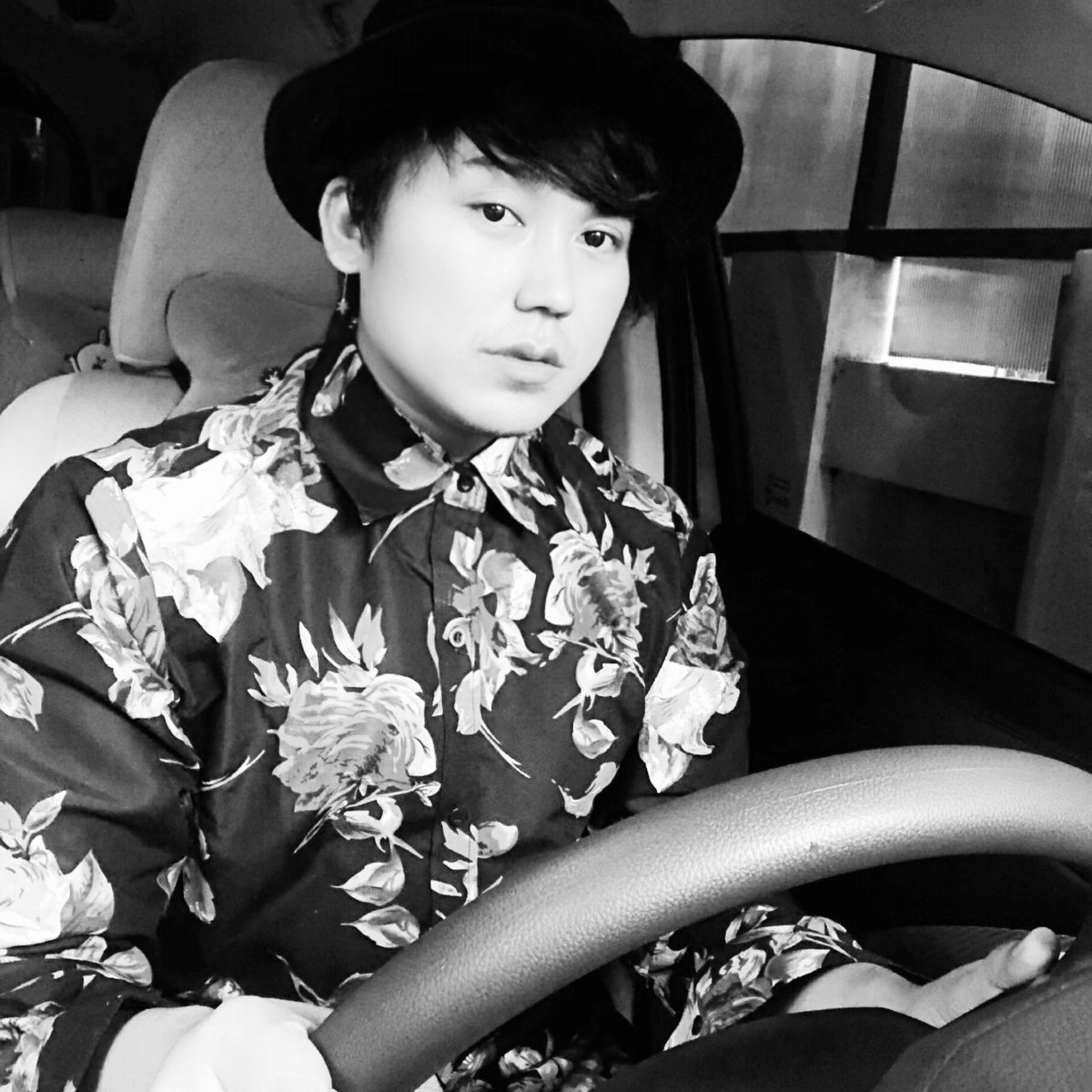 Tak selamanya perjalanan hidup itu muluss kaya jalan tollll tollll,,,  #KuduElingTerooss