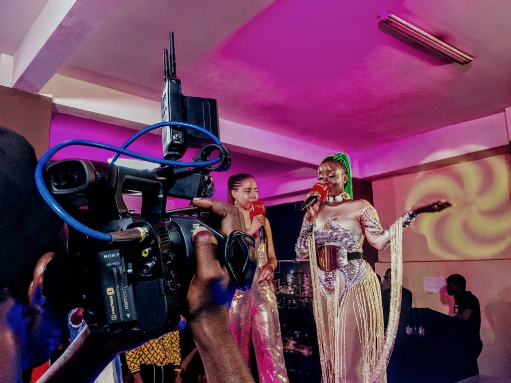 ljaddicts's tweet photo. But before this, was a Beautiful Moment at @nbstv, @nbskatchup where the Vibe was all up through Big Hits, with @DouglasLwangaUg @IsaacMcBlessed . 

Pics taken by a #phonephotography #LJAddict 
👉@lazmasaba

🤗 #Lazshootingshots https://t.co/TghRsAuHCY