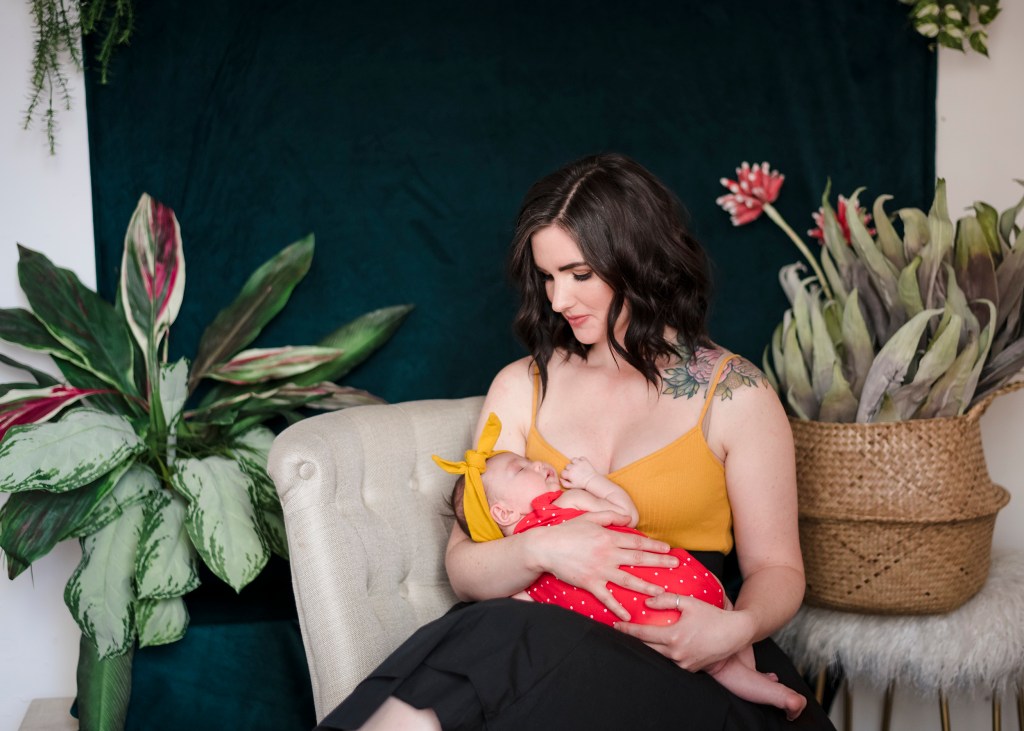 Mother’s Day Portrait Session March 13th 3:30 pm barbararahal.com/product/mother…