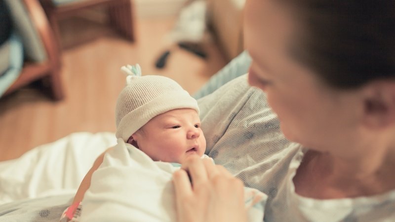 babylifeline's tweet photo. Baby Lifeline is asking the Government to provide a dedicated annual fund of £19m to allow high-quality multi-professional training for maternity teams across the country. Add your name to the petition &amp; RT to help us reach as many people as possible. https://t.co/z3DJHwAcAB https://t.co/xjciwZKHrY