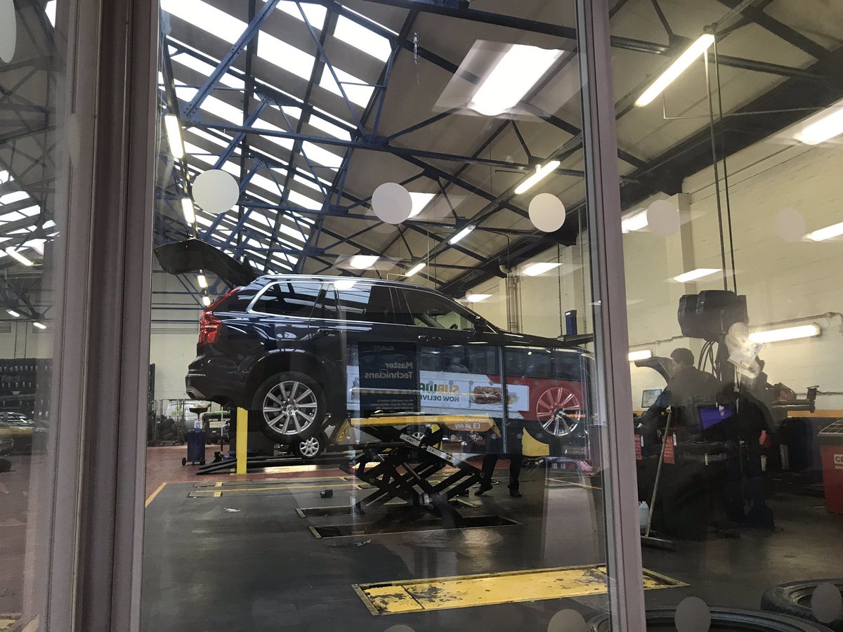 DaveWalters68's tweet image. Ok - so I had to come back into town today once my tyres were delivered But how long does it take to change 4 tyres on a Volvo?  At @KwikFitCS in Holloway Head, Birmingham on a Saturday morning - they managed it in just over 30 minutes.  Thanks guys!  #panicover #kwikfit