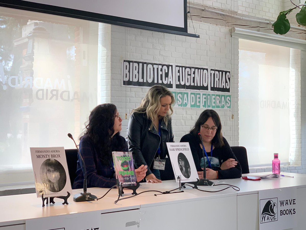WaveEditorial's tweet photo. Surferos, empezamos la #WaveConII con la bienvenida de las editoras al evento.
¡Os esperamos! https://t.co/0RSigmcyix