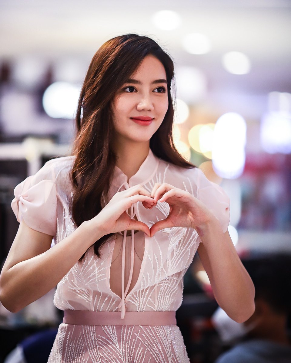 PP_Happyy's tweet photo. รัก รัก รัก 🧚🏻‍♀️
#ริชชี่อรเณศ
#richyoranate
#okorganizer
#thewisdom https://t.co/5rWqpszfji