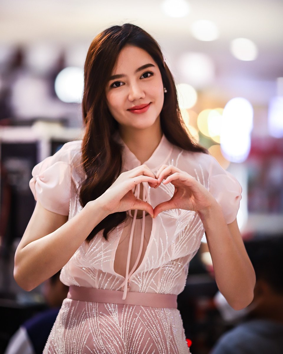 PP_Happyy's tweet photo. รัก รัก รัก 🧚🏻‍♀️
#ริชชี่อรเณศ
#richyoranate
#okorganizer
#thewisdom https://t.co/5rWqpszfji