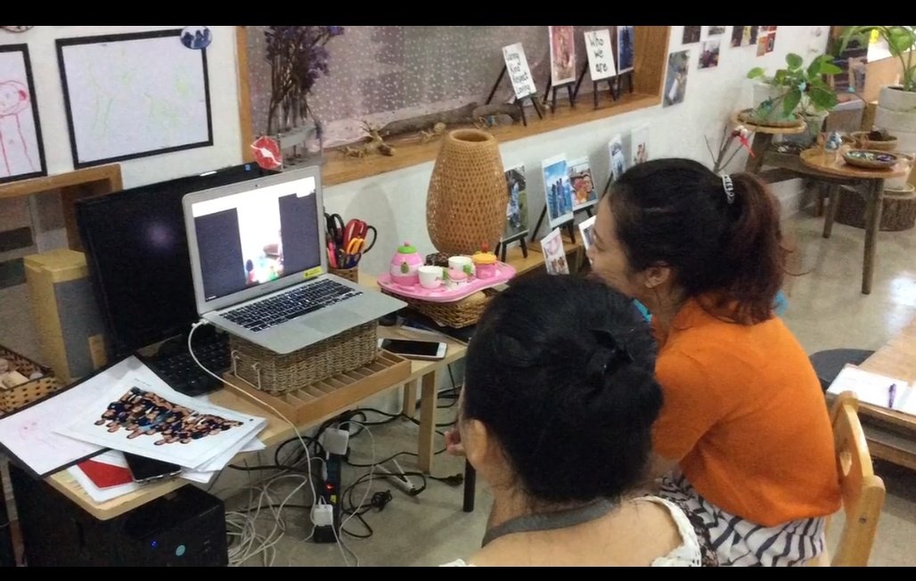 If a tree falls in a forest and no one is around to hear it, does it make a sound... If there are no students in class, is it really a school? #virtuallearning #5weeksvirtually
 #videoconferencing #ishcmcib #cognitaway