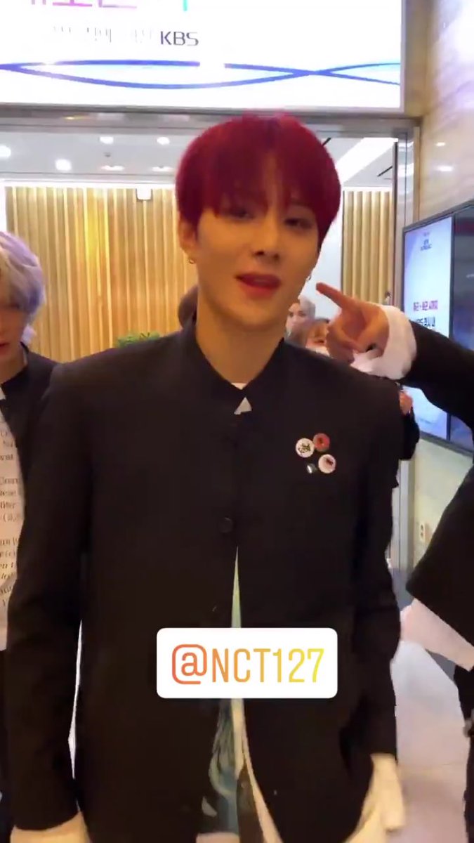 나 𝐆𝐎𝐃 (Social detox) tweet media