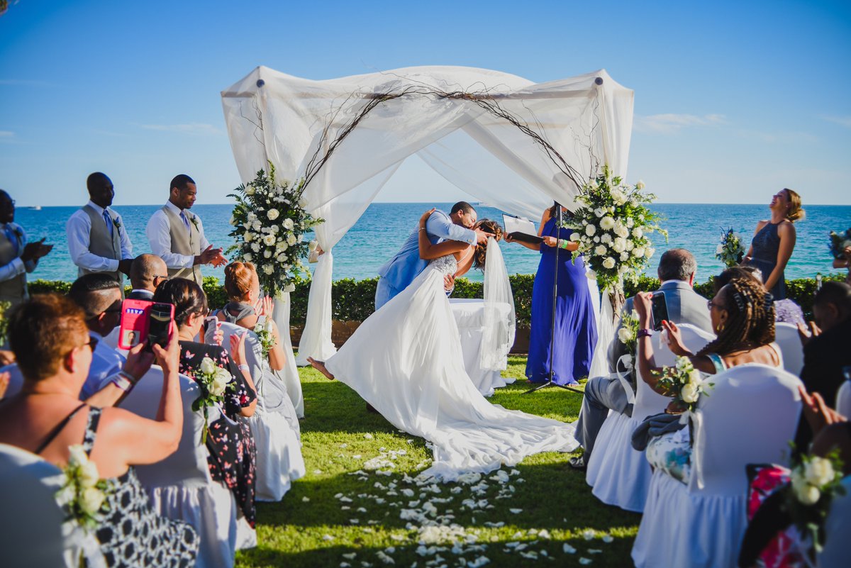Las_Palomas's tweet photo. Planning for your big day? Stop by the Arizona Bridal & Wedding Expo March 7th & 8th to check out what Las Palomas has to offer to make your beach wedding a reality! AZ State Fairgrounds booth 303 #azbridalexpo #azbride #bride #beachwedding #weddings #WeddingPlanning https://t.co/gtkfL7BhJU