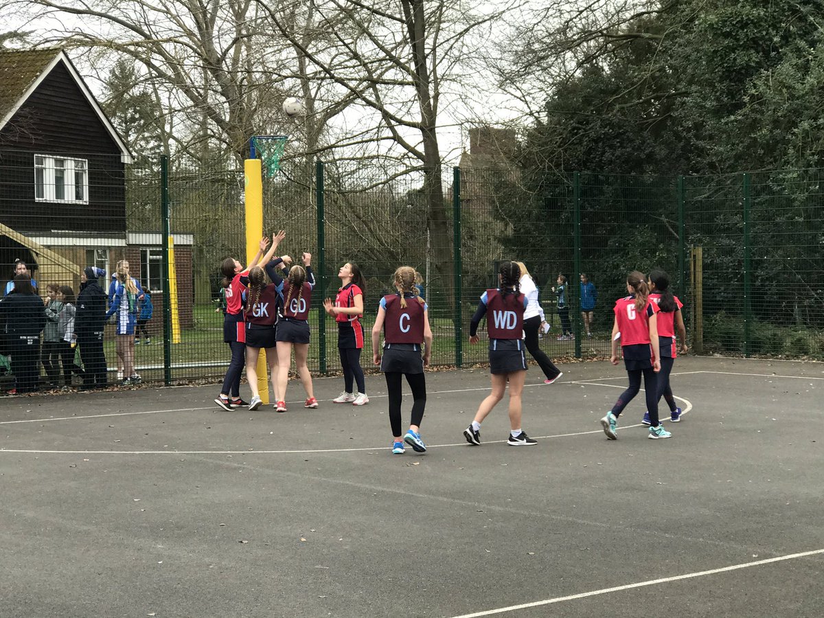 nhehs_sport's tweet image. All matches underway!!!! Come on @GDST Yr8s!!!! 
@condoverhall #netballweekend!