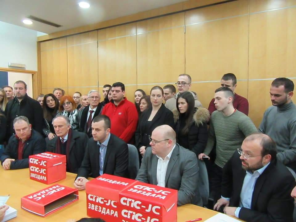 socijalisti's tweet photo. На Звездари предата Изборна листа коалиције “ИВИЦА ДАЧИЋ – Социјалистичка партија Србије (СПС) – Јединствена Србија (ЈС) – Драган Марковић Палма“ #Izbori2020 @VukicVanja 
https://t.co/miqGuAusnb https://t.co/I6ZZ54tm5u