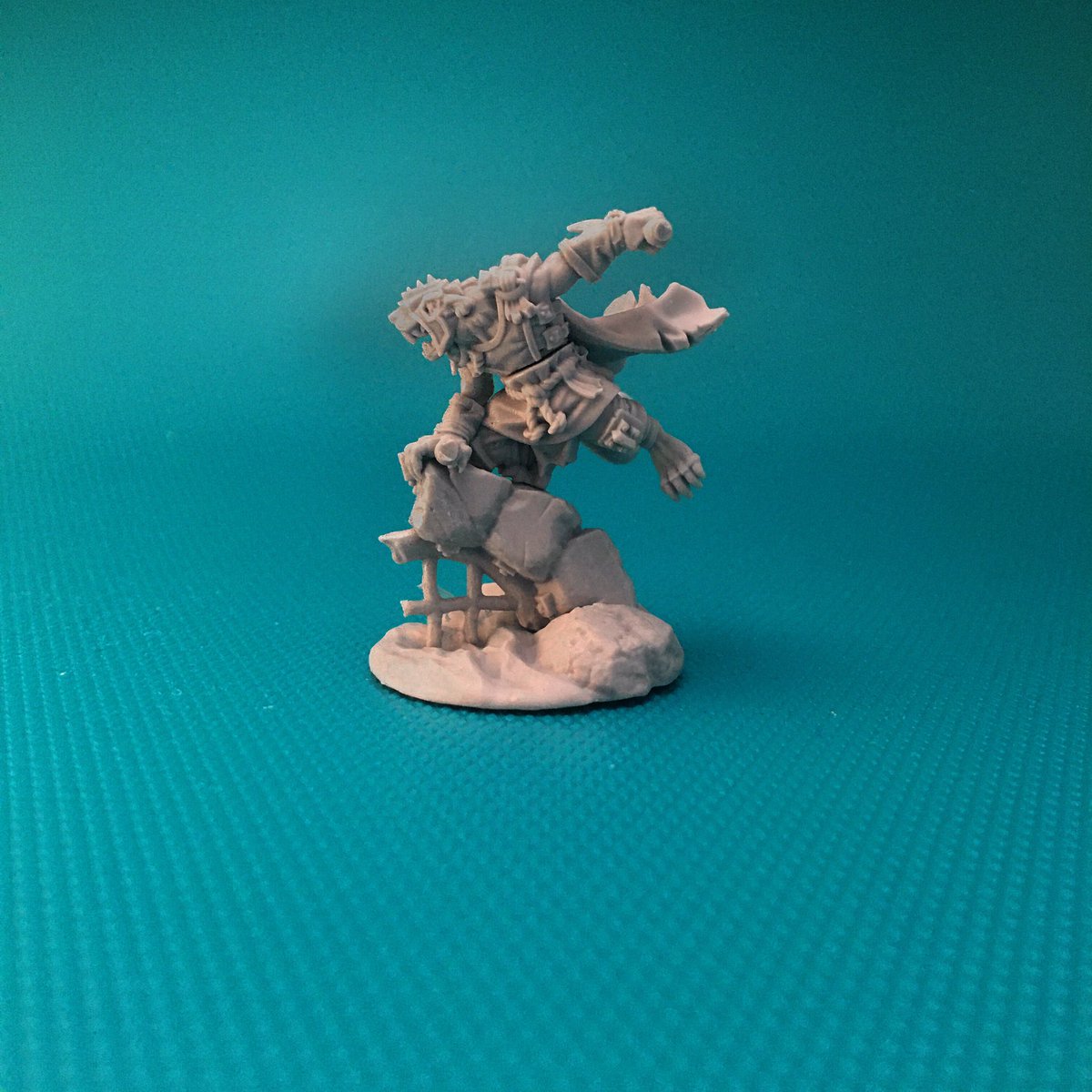 pungaminiatures's tweet photo. What do you think about Ratman Assasin, guys? 
All ratman warriors will be available for order in the end of March.
#pungaminiatures #28mm #miniature #wargames #tabletopgames #ratmans #rats #ratogre #resinmodel #resinminiatures #ratmanwarriors https://t.co/jpwgBhzptx