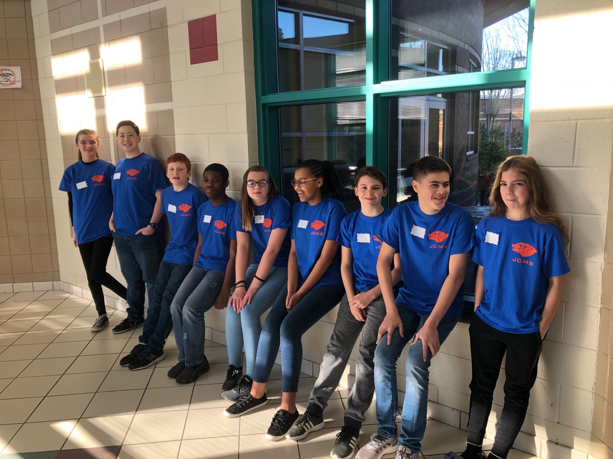 JohnChavisMS's tweet photo. Good luck to our robotics team!! https://t.co/6A6Ikh4VTv