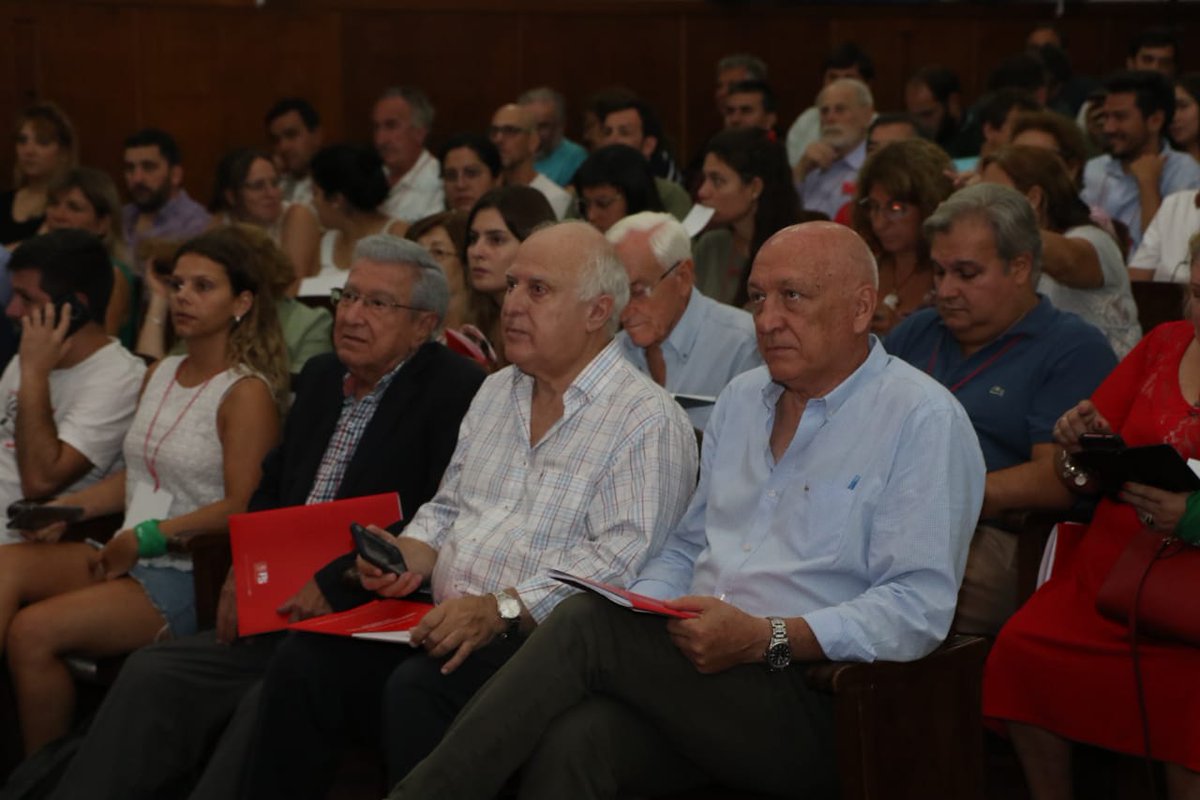 ps_argentina's tweet photo. Gran convocatoria en el VIII Congreso Ordinario del Partido Socialista. Empieza el momento del debate https://t.co/cy93rzVVIJ