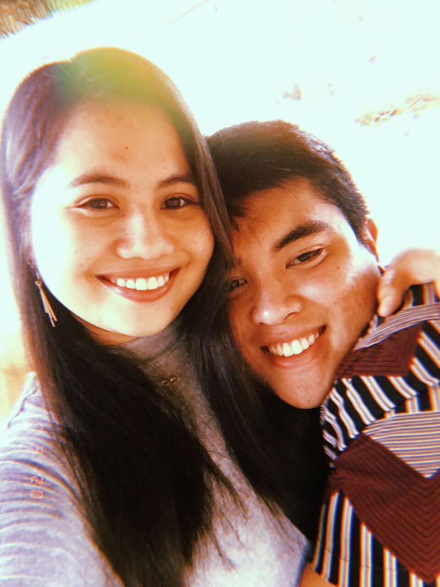 Lorrrrainedear's tweet photo. Happy anniversary, Bab ✨
I love you, @MonkeyDFredley 😘 https://t.co/jof41GfLLA
