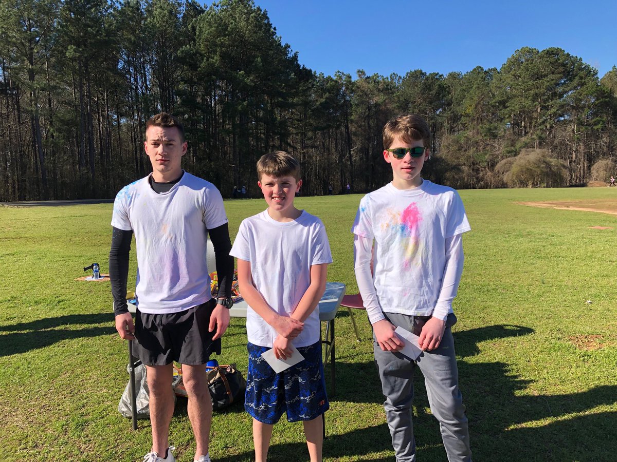 emartin_ellen's tweet photo. Radney Color Run -1st Kyle Mattox, 2nd Camden Castleberry, 3rd William Lovett - Thanks to all who made this a fun morning!!! https://t.co/u5hlrZBNmT