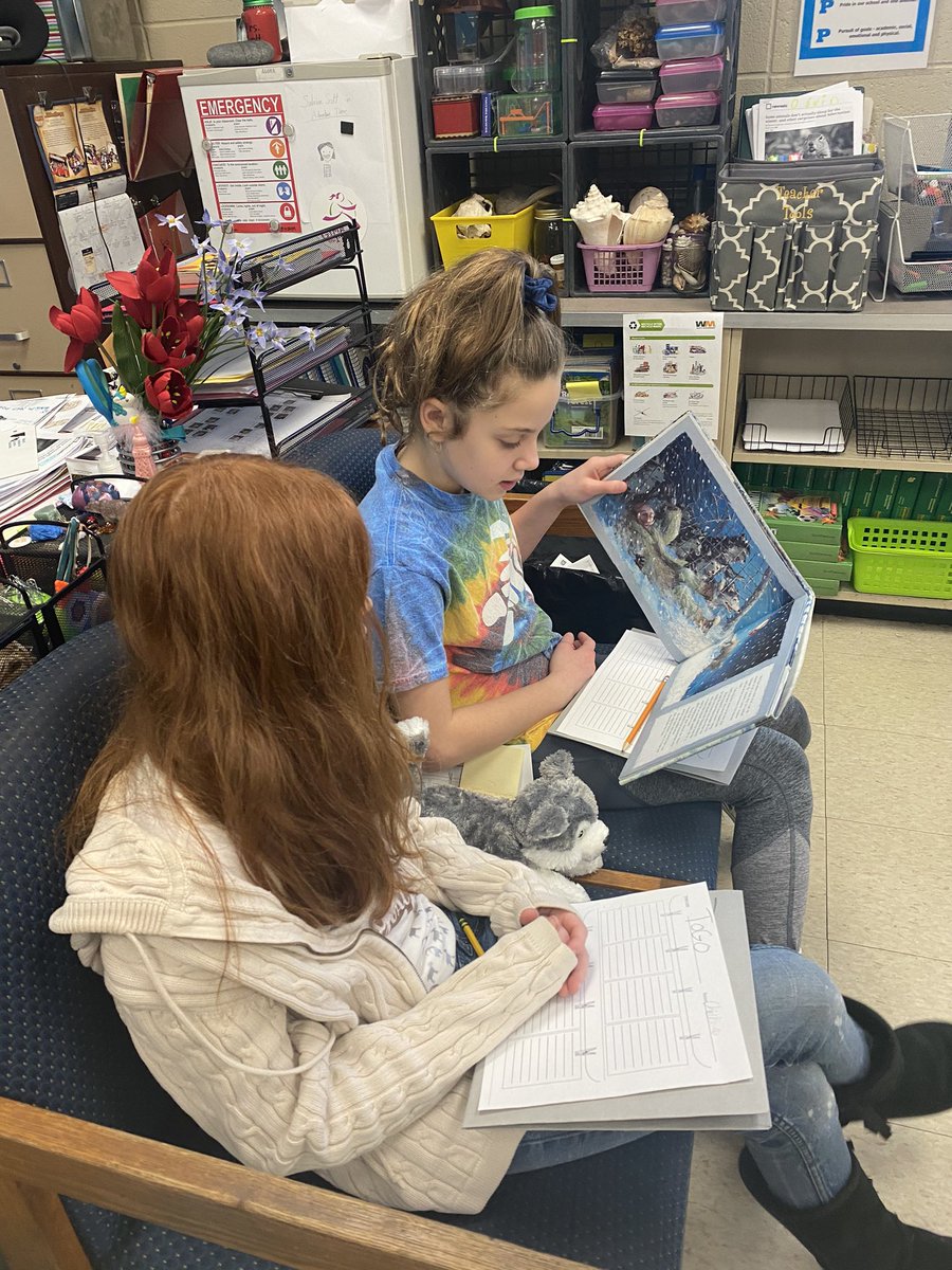 MrsScott208 tweet media