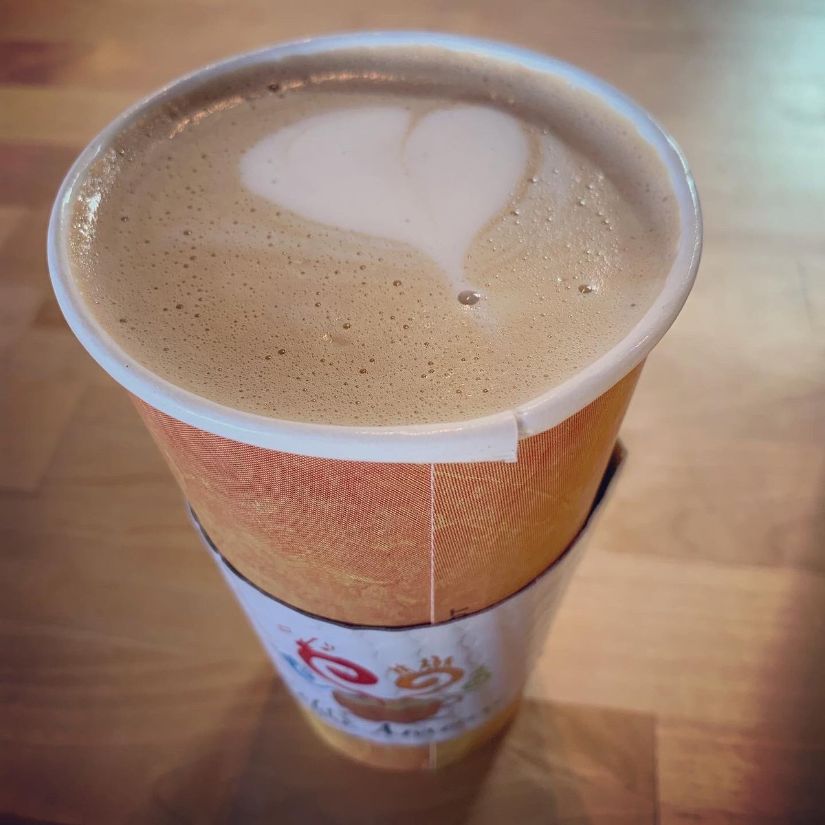 TeresaLill262's tweet photo. Morning miles with #MRTT!
#momsrunthistown #motherrunner #pudgyrunner #runVA #runforcoffee #ragnartraining #marathontraining https://t.co/ljjCiQBlbH