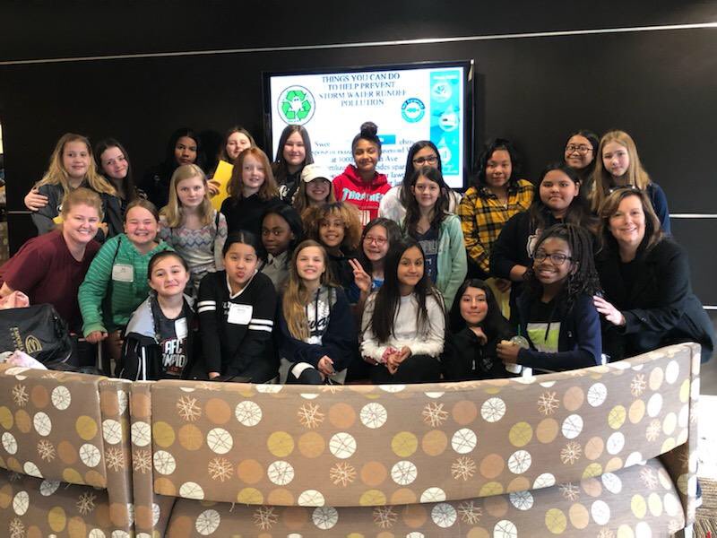 velasbears's tweet photo. #FunWithTheGirls. A day out with Merriam Park 6th grade ladies! Attending EYF workshop! Lady Power! ⁦@_MerriamPark⁩ ⁦@theSMSD⁩ ⁦@Mr_Urick24⁩ ⁦@MrsRaper6⁩ ⁦@emporiastate⁩ https://t.co/H88IUZ6pn3