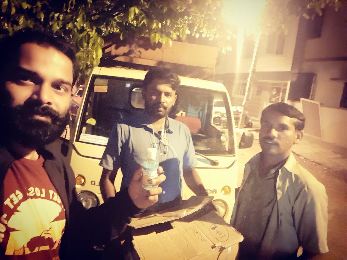 sonucool143's tweet photo. 100 #Deliveries, 3 guys, rains, thunderstorms and a lot of blockades but still we are with you pharmacies to fight against #Coronavirus. medicento 
#Bangalore #makeithappen #healthcare #pharmacy #COVID19india #sanitizers https://t.co/yAwD4IMmpl