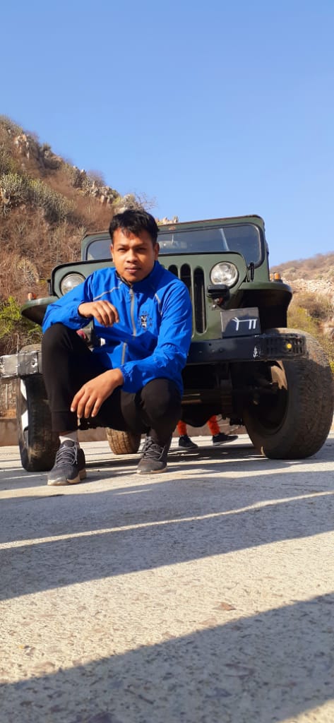 BoxerRaju's tweet photo. कर्म ही पहचान है ,
वर्ना एक नाम के हजारों इंसान है।
    कर्म प्रधान है ,जय सनातन धर्म की..........ॐ
#r_boxing_academy https://t.co/nWcZHiPwgn