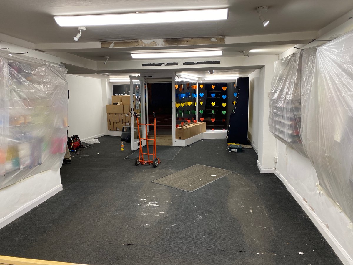 corshamprint's tweet photo. Corsham Stationery shop refurbishment part one completed, new low energy lighting installed by @mikeferris, cleared and ready for new carpet. Can we really get this all done by Monday? #busyweekend #refurbishment #retailsnotdead #corsham #achingbody #stationeryshop https://t.co/7VBoyR95bY