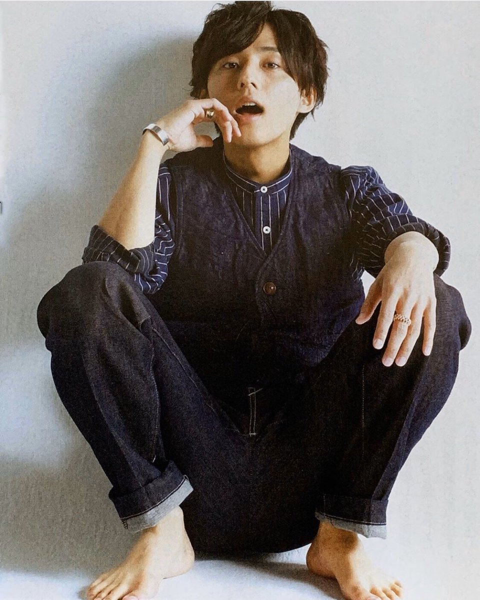 𝓜 En Twitter 藤ヶ谷太輔へ 前髪は 分けて Oo どっちかっていえば上に上げて欲しいんだけどまぁ ライブの楽しみにします 期待 ガヤログ 藤ヶ谷太輔