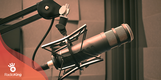 RadioKing's tweet photo. This week on the #blog, find out what we think about the #RodeProcaster #microphone…! 🎤🎧
👉https://t.co/M6zv5IwtD9 @rodemics #onlineradio https://t.co/FXSqtFrIEe
