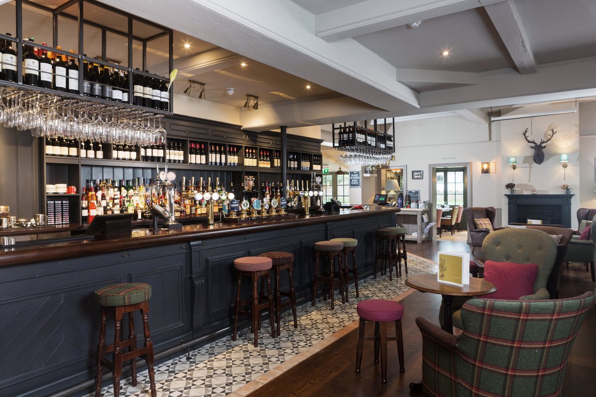 JR_Upminster's tweet photo. Rugby anyone? We'll have the Six Nations on this weekend, so come down and enjoy the game in our lovely bar area from 2pm https://t.co/ZcmcitaBfE