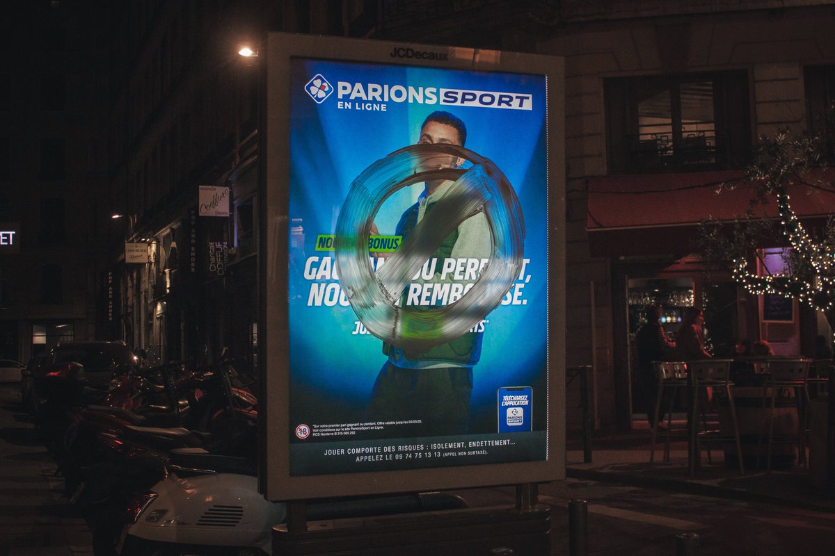 PubBusters's tweet photo. 🧐Quand tu constates que la #pub pousse aux #addictions et encourage le #surendettement...☎️"who you gonna call"? 🔫#PubBusters🚫
👊Rejoins-nous : https://t.co/dajySysv2d
📌RDV le 18 MARS : ça va « dépoter »😉
#StopPub #StopPubVidéo #DernierMandatPourLeClimat
📸@marielle_frcs https://t.co/ZiP4SbNwbK