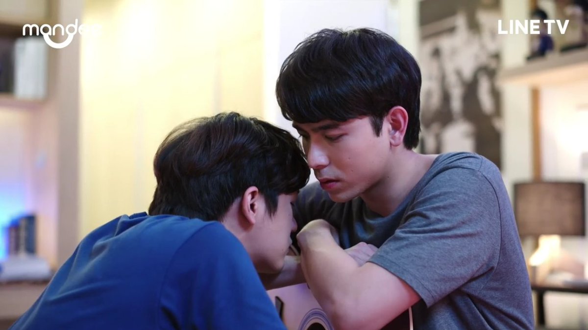 projectlykn's tweet photo. things saifah wants: snuggles. things he receives: struggles #WHYRUtheseries https://t.co/fV23XhOpeU